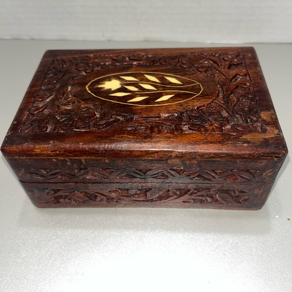 Inlaid Wood Carved Vintage Ornate Wooden Hinged Lid Trinket Jewelry Box India